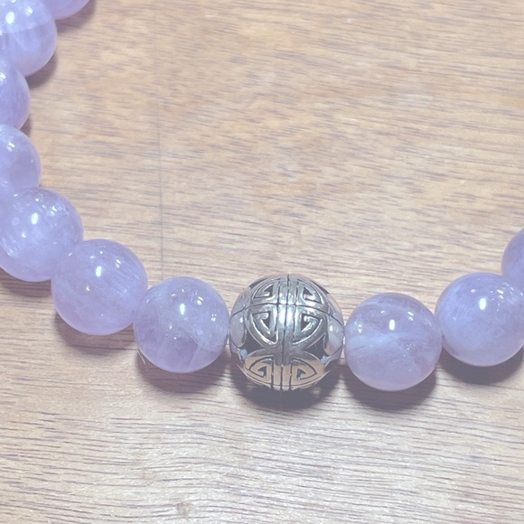 Semi-precious Light Amethyst Gemstones w/ 925 Sterling Silver - Picture 3 of 4